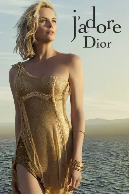 查理兹塞隆为 Dior J'Adore