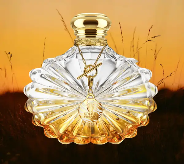 Lalique Soleil vs Soleil Vibrant Perfume Review | SOKI LONDON