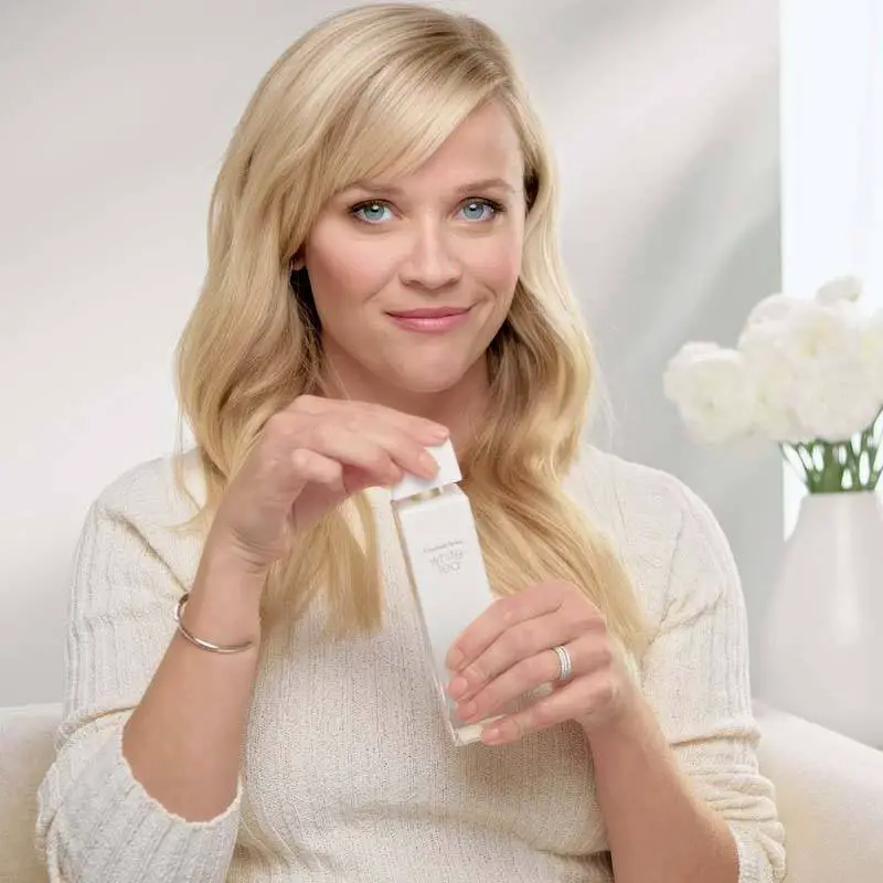 Reece-Witherspoon-for-Elizabeth-Arden-White-Tea