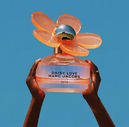 Marc Jacobs Daisy Love Daze
Best Apricot Perfumes