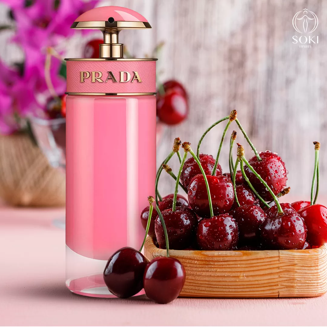Prada Candy Gloss
The Best Perfumes That Smell Like Makeup